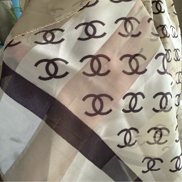 Long Polyester Scarf - Picture 9 of 10